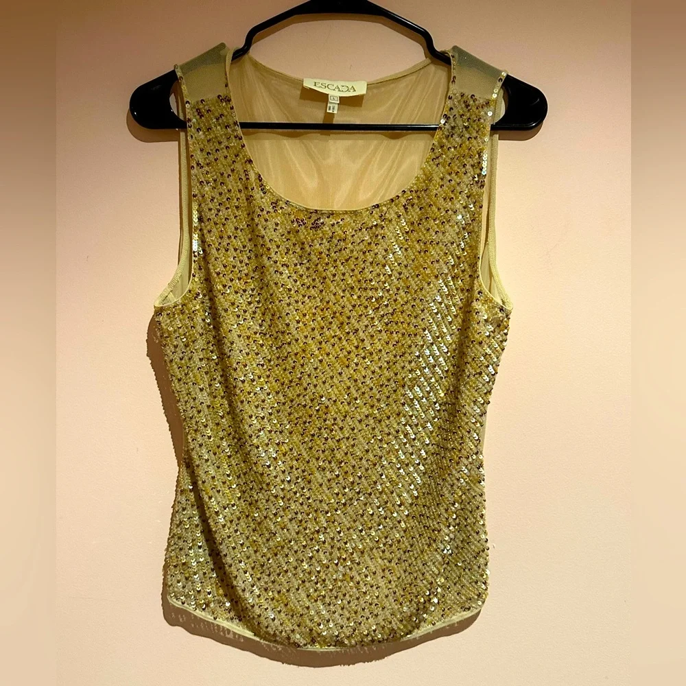 ESCADA gorgeous sequin top - Picture 2 of 5